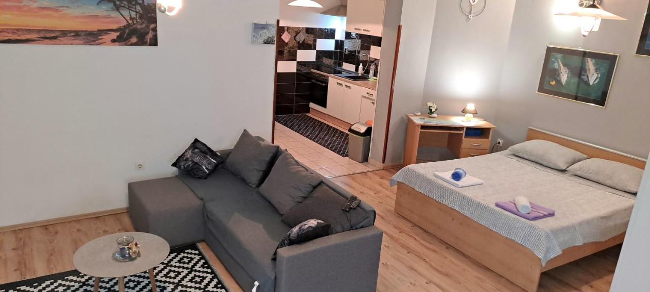 Apartmani Miletic Задар Экстерьер фото