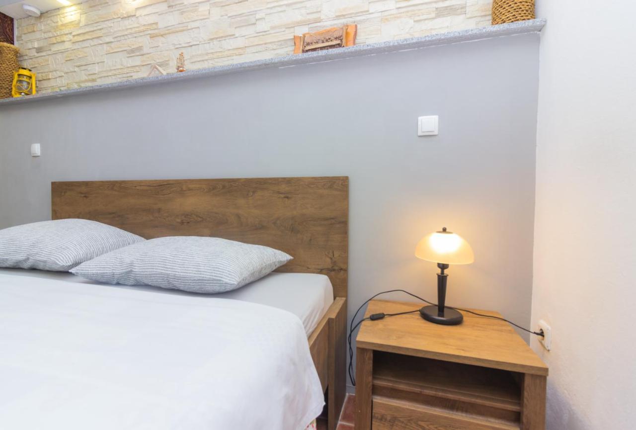 Apartmani Miletic Задар Экстерьер фото