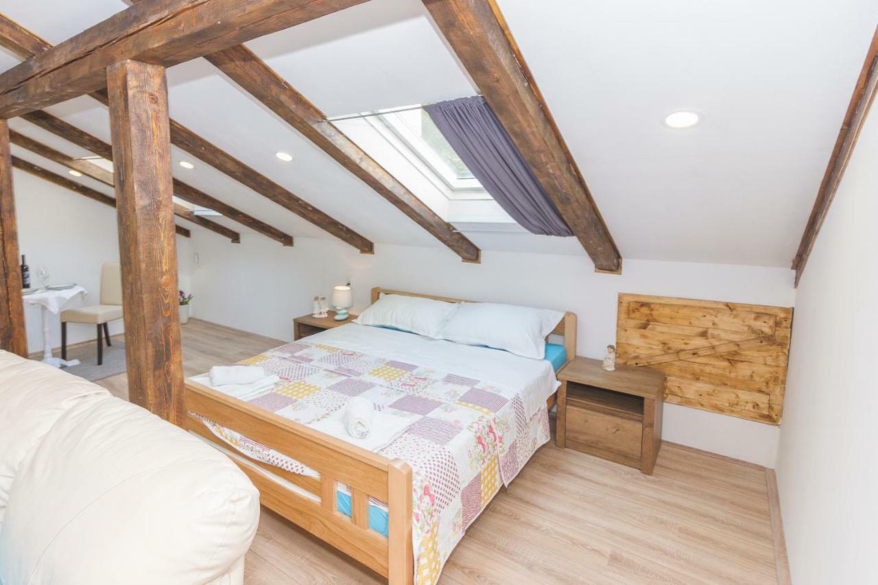 Apartmani Miletic Задар Экстерьер фото