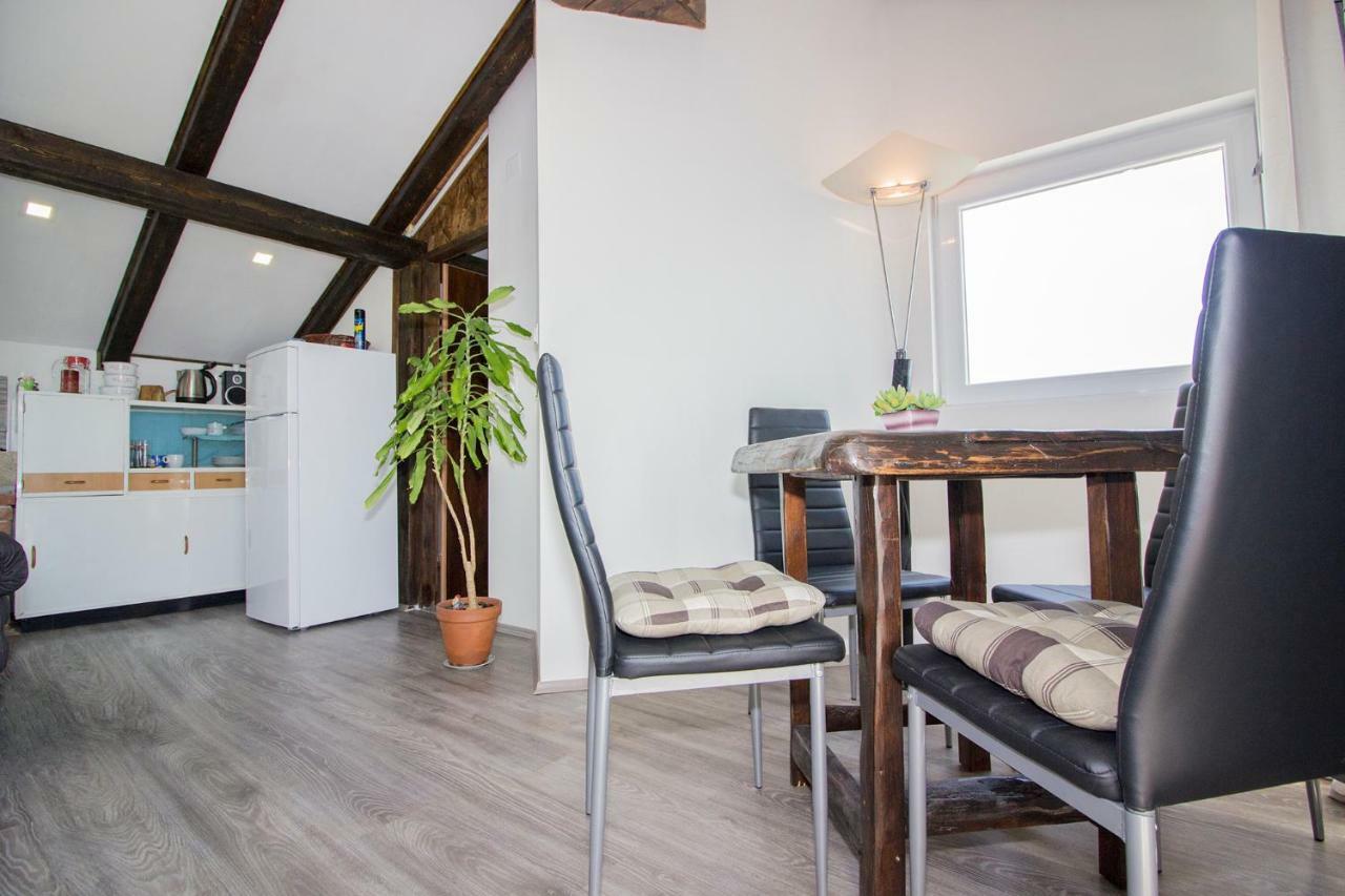 Apartmani Miletic Задар Экстерьер фото