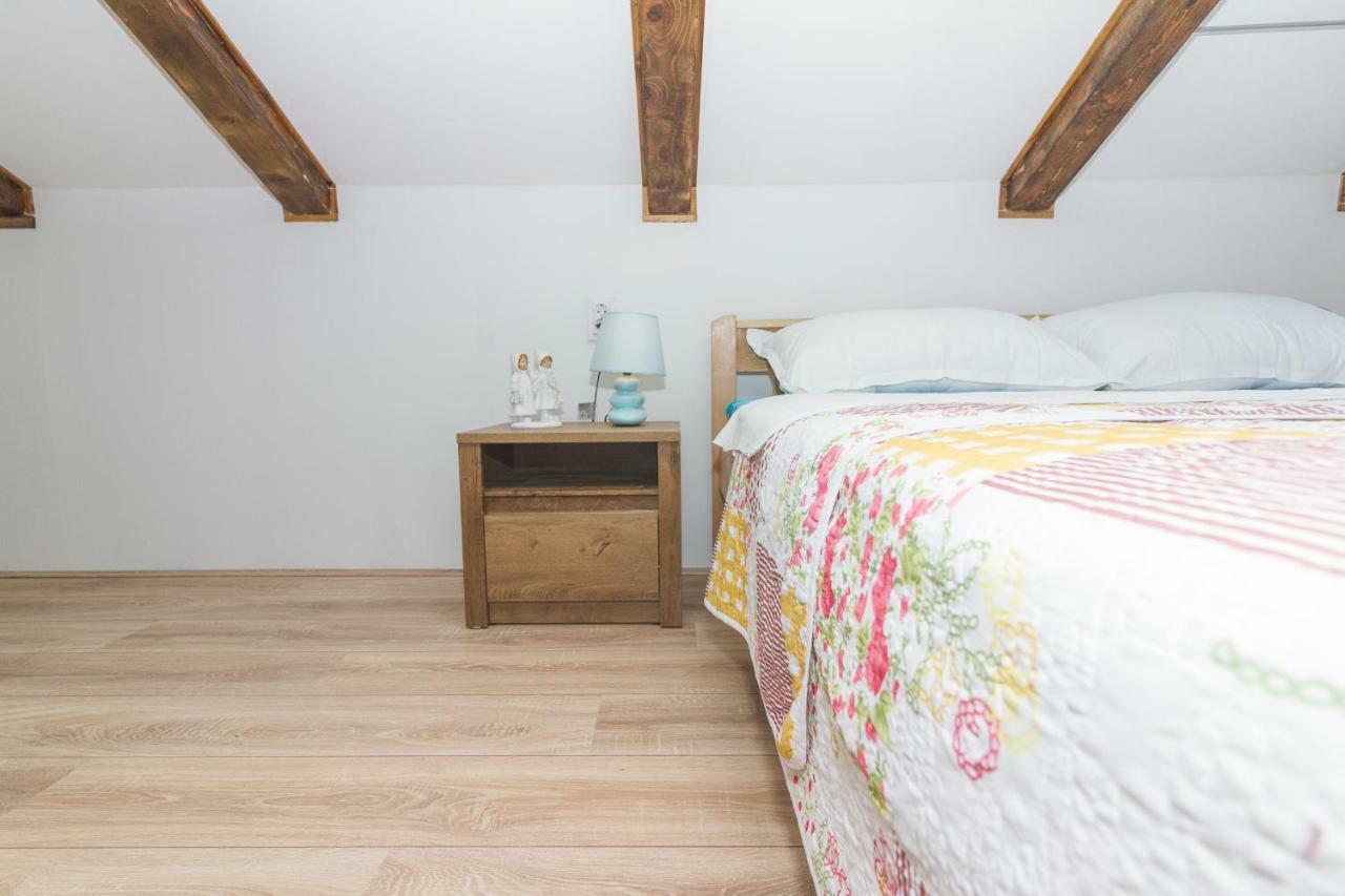 Apartmani Miletic Задар Экстерьер фото